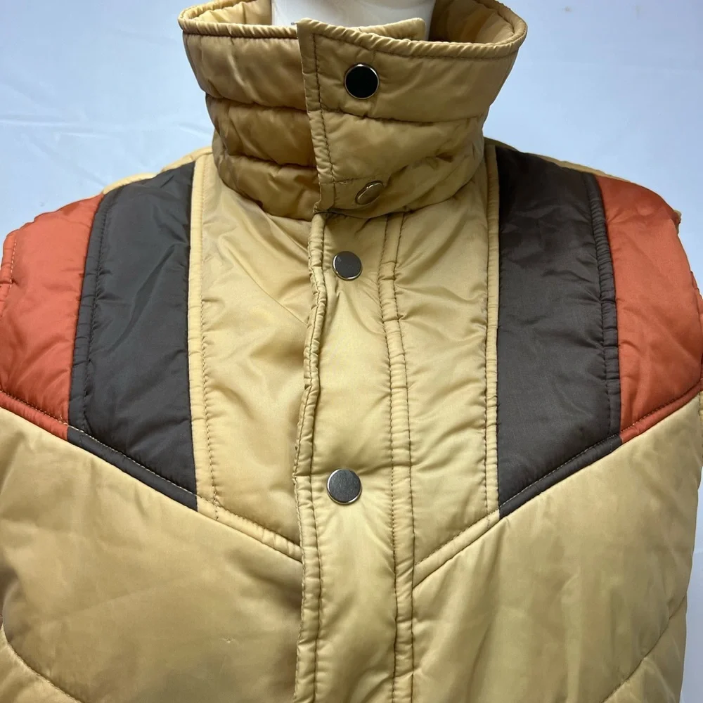 Vintage 70s Sears Men’s M Brown Retro Puffer Vest Insulated - Picture 9 of 9
